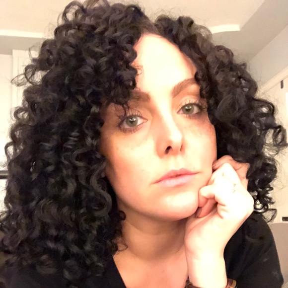 Meet Your Fellow Posher!! ❤️ - Picture 5 of 5